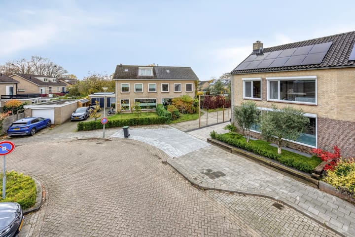 Photo 40 of Eikenlaan 27