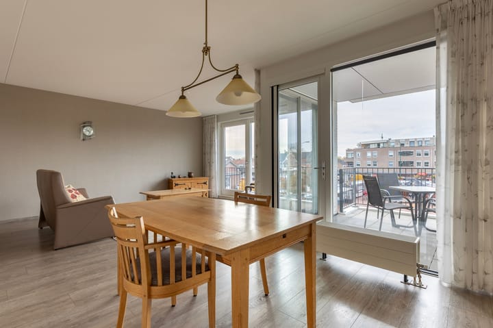 Foto 14 van Koning Willem-Alexanderplein 14