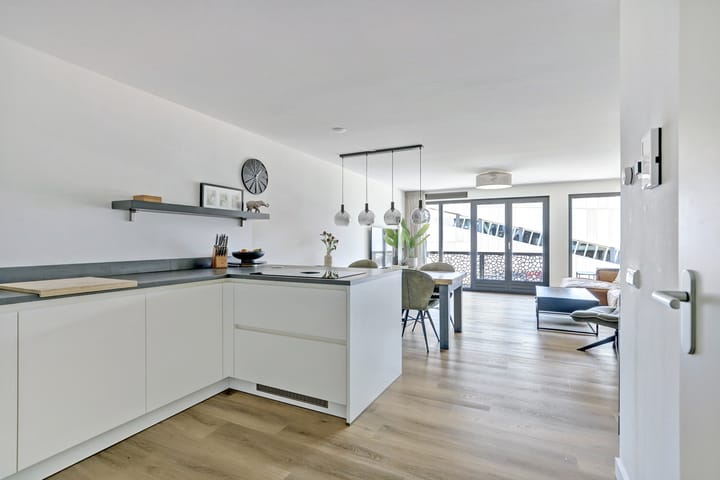 Foto 5 van Helderseweg 9-D4