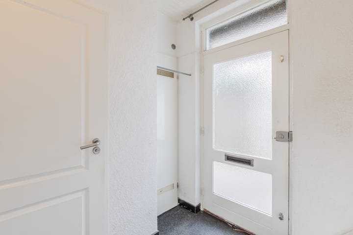 Photo 4 of Jasmijnstraat 8