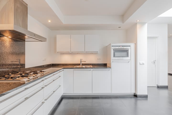 Photo 15 of Jasmijnstraat 8