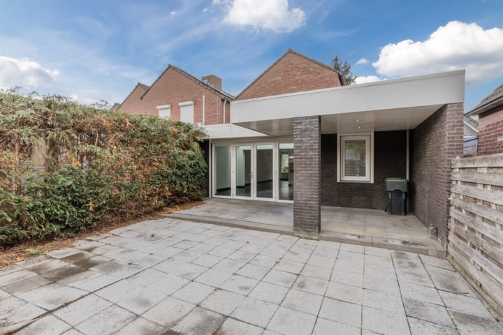 Photo 18 of Jasmijnstraat 8