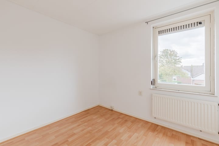 Photo 22 of Jasmijnstraat 8