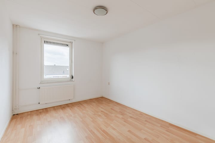 Photo 24 of Jasmijnstraat 8