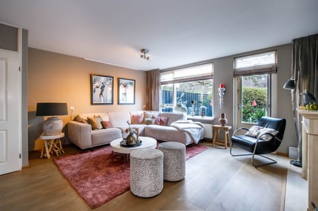 Auguste Renoirrade 6 secondary image