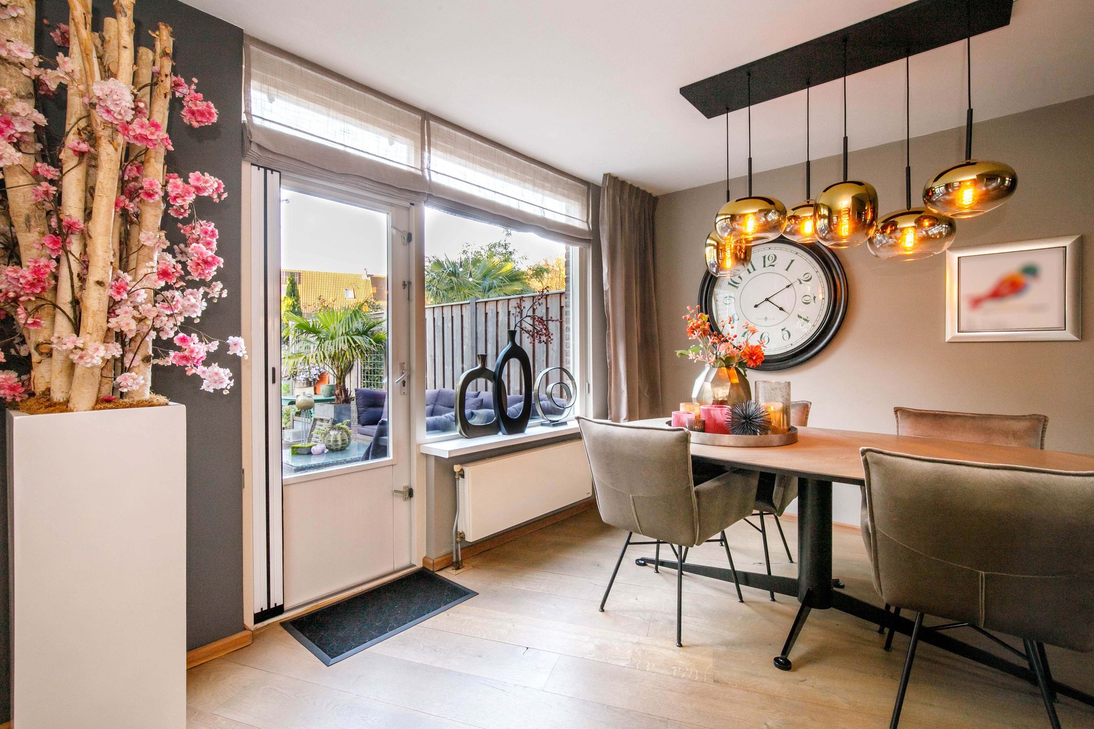 Photo 6 of Auguste Renoirrade 6