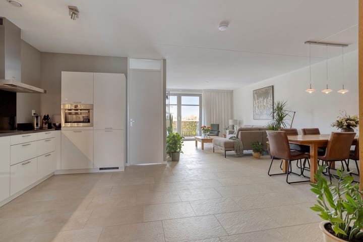 Photo 6 of Thorstraat 24