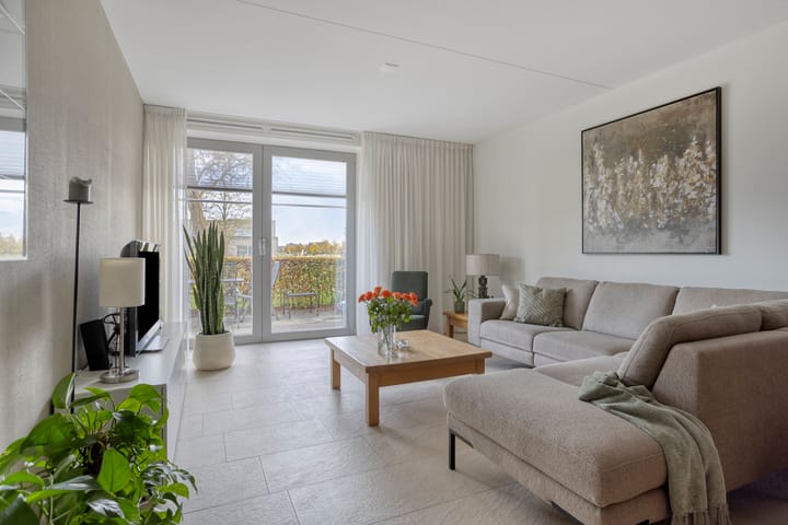 Photo 7 of Thorstraat 24