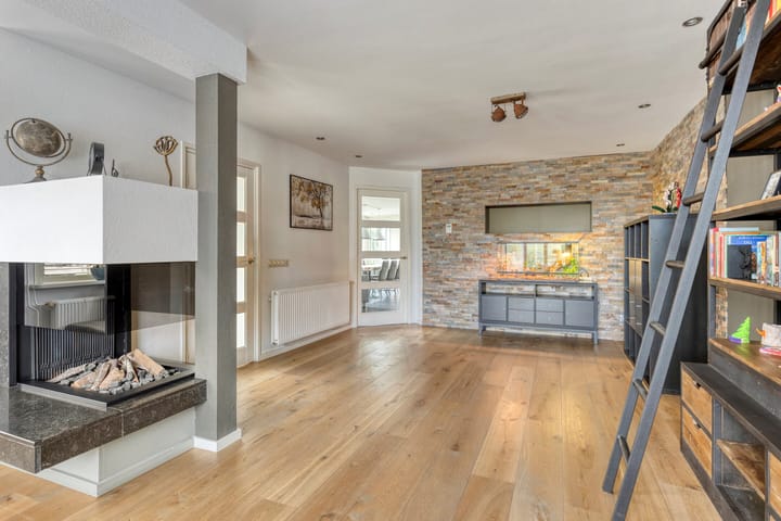 Photo 6 of Vlassert 5