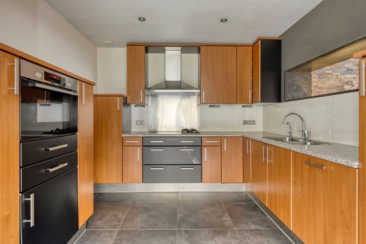 Photo 11 of Vlassert 5