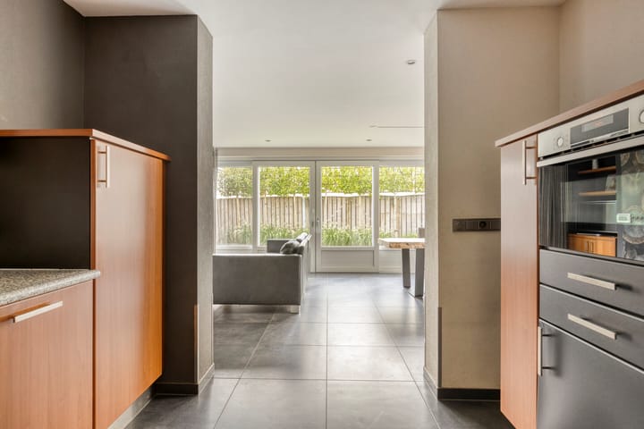 Photo 13 of Vlassert 5