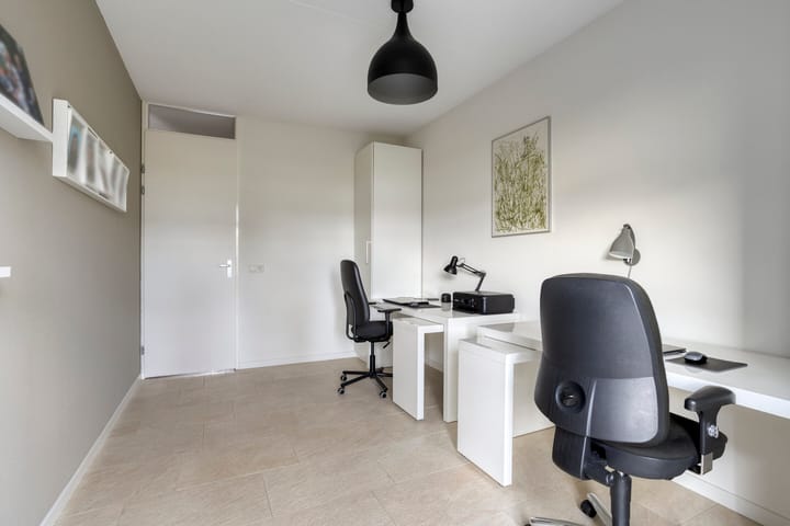 Photo 24 of Thorstraat 24