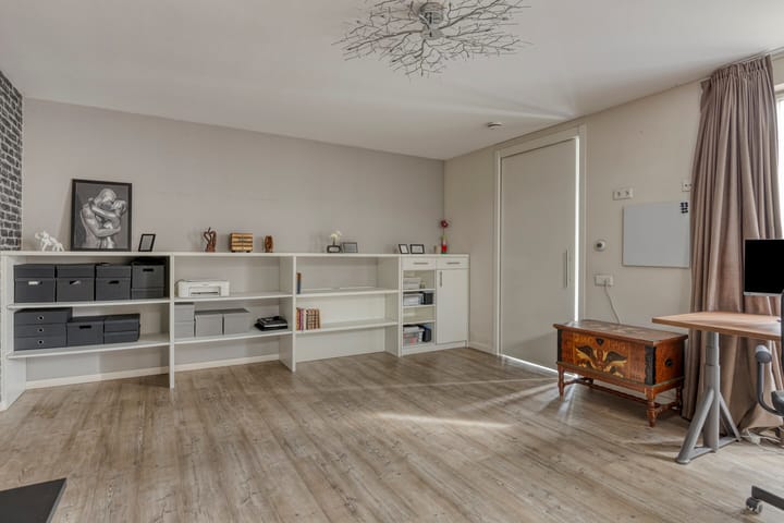 Photo 17 of Vlassert 5