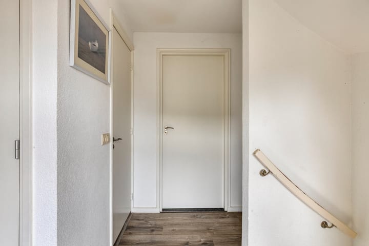 Photo 20 of Vlassert 5