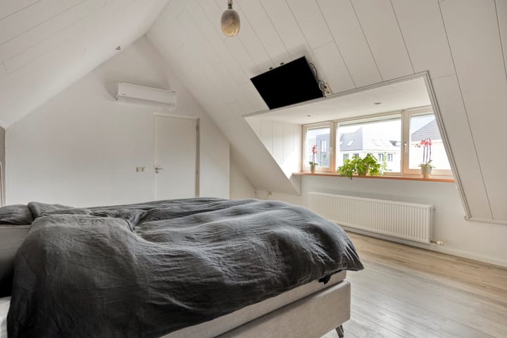 Photo 23 of Vlassert 5