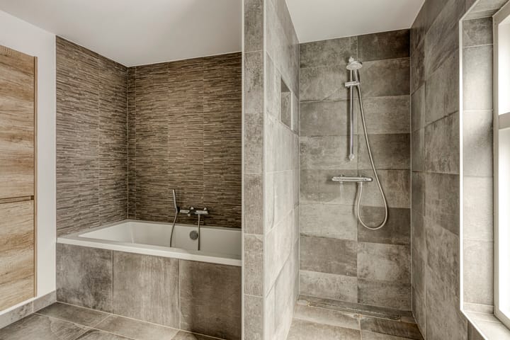 Photo 24 of Vlassert 5