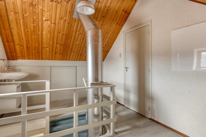 Photo 28 of Vlassert 5