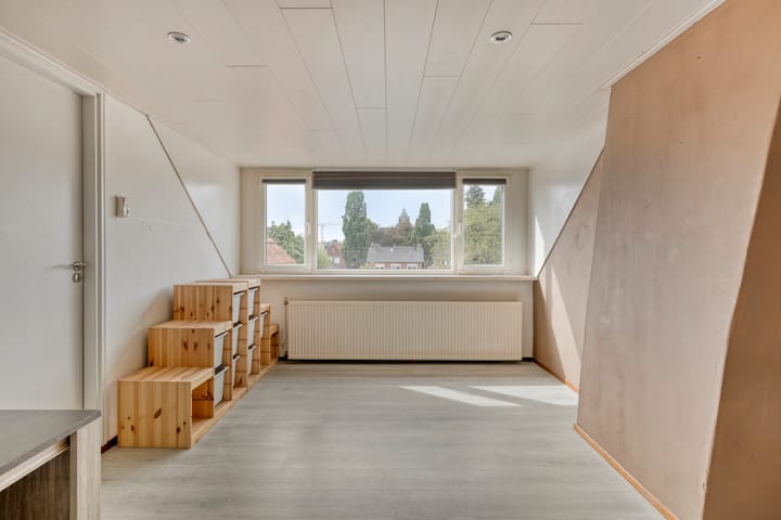 Photo 29 of Vlassert 5