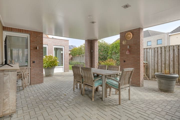 Photo 32 of Vlassert 5