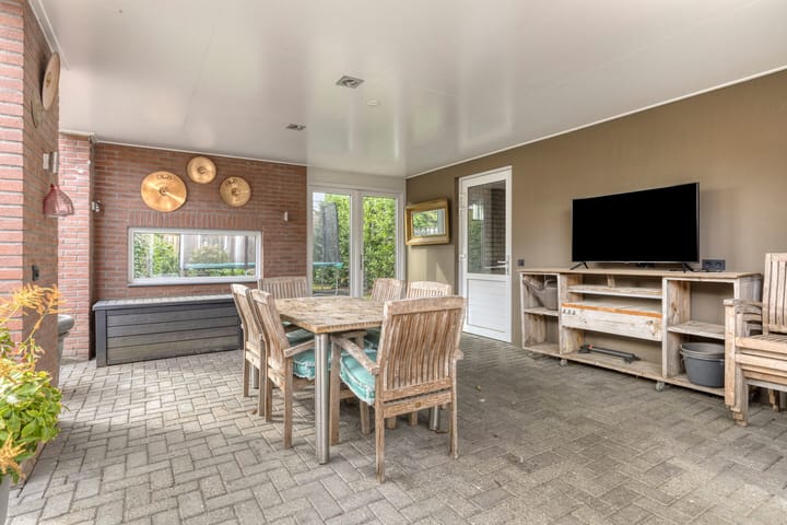 Photo 33 of Vlassert 5