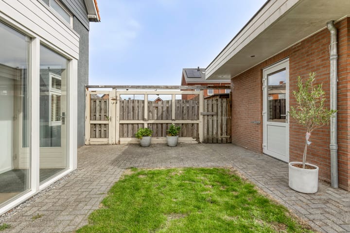 Photo 35 of Vlassert 5