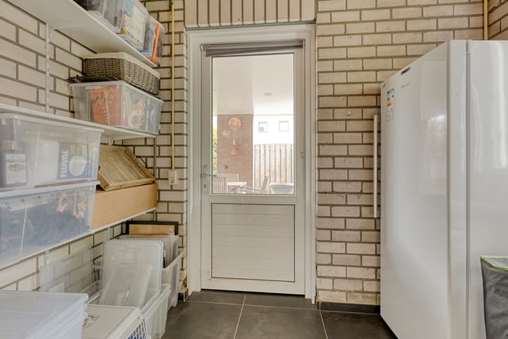 Photo 37 of Vlassert 5