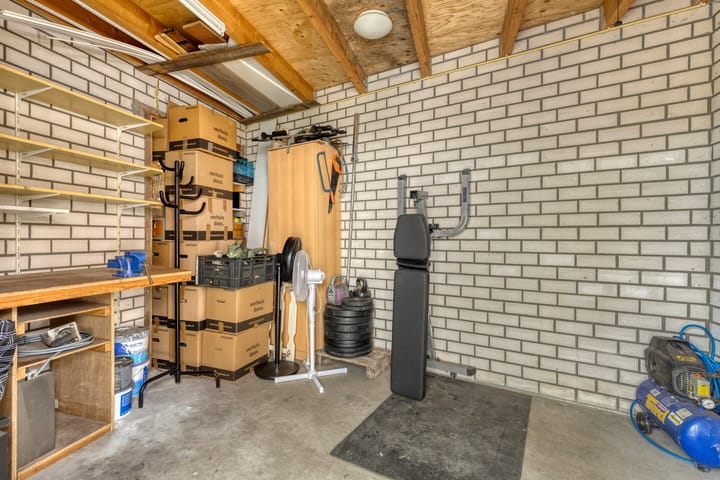 Photo 38 of Vlassert 5