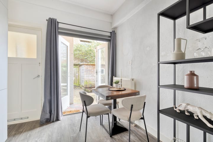 Photo 14 of Willem Barentzstraat 8