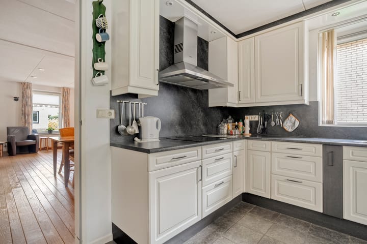 Photo 2 of Magnolialaan 15-E