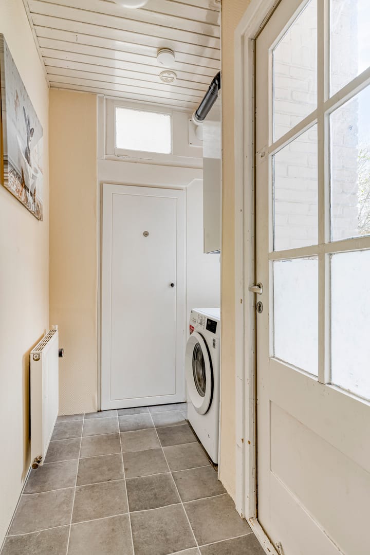 Photo 16 of Willem Barentzstraat 8