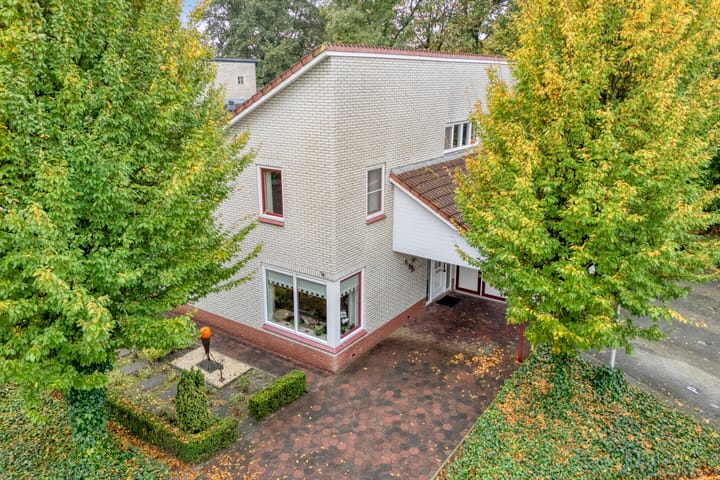 Photo 52 of Magnolialaan 15-E