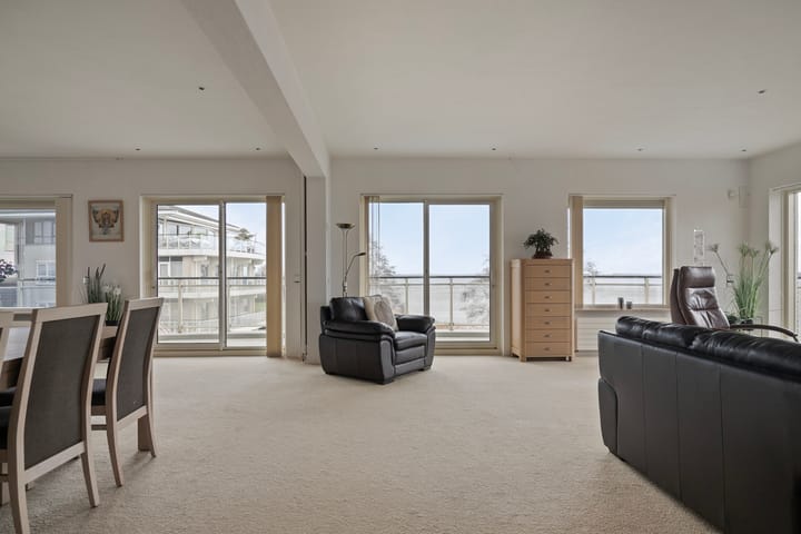 Photo 8 of Labradorstroom 37