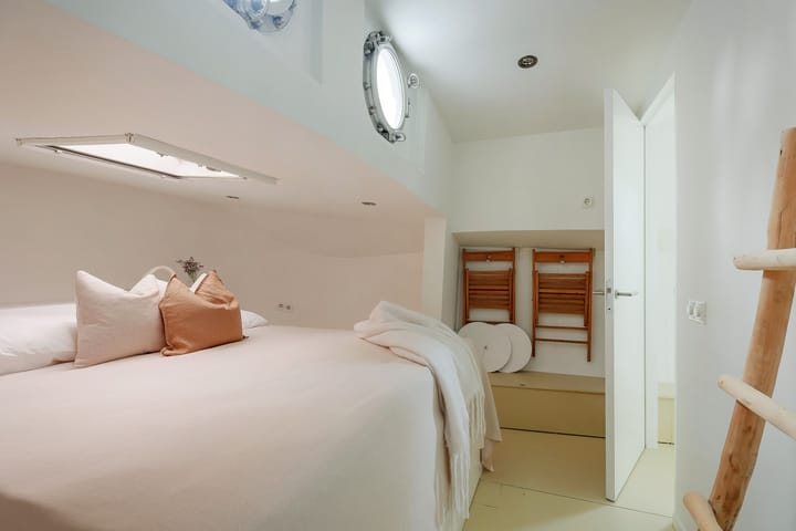 Foto 18 van Raamgracht 17-K