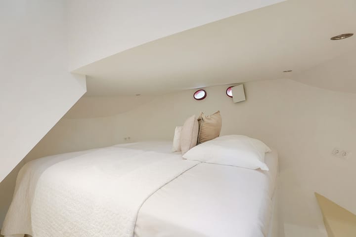 Foto 24 van Raamgracht 17-K