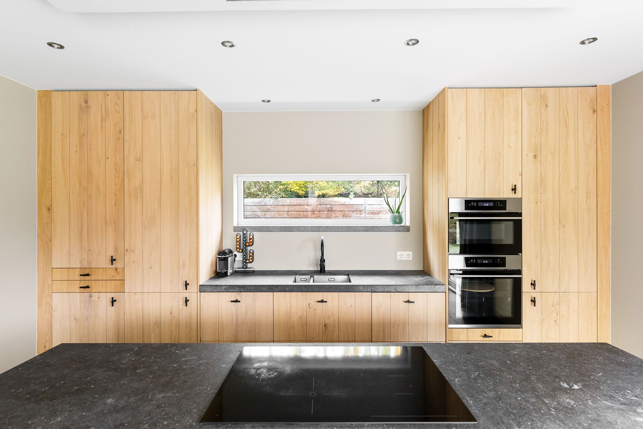 Photo 18 of Julianastraat 81