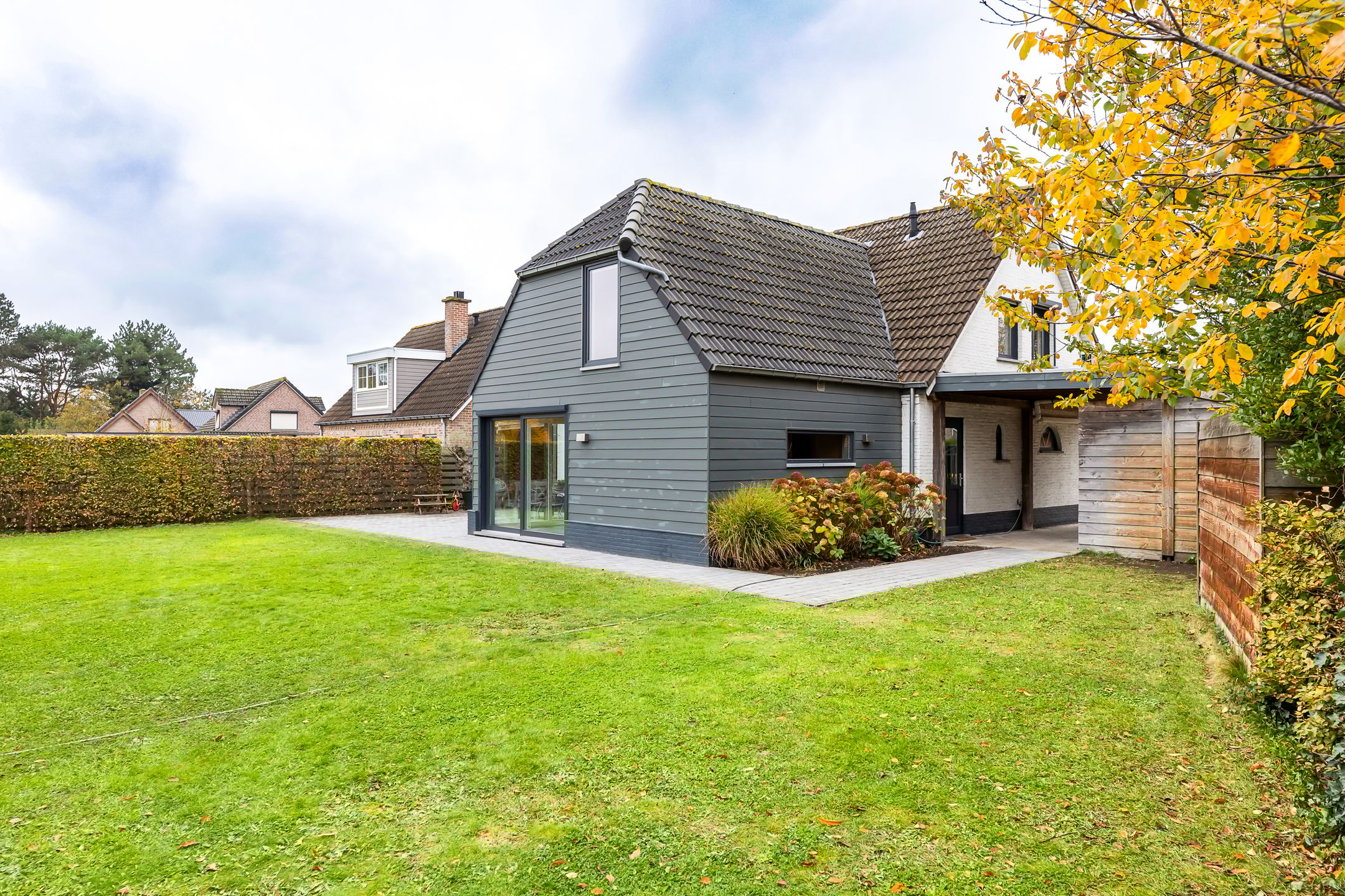 Photo 42 of Julianastraat 81