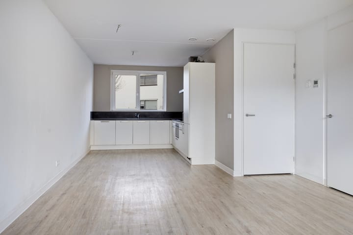 Photo 7 of Hermesstraat 26