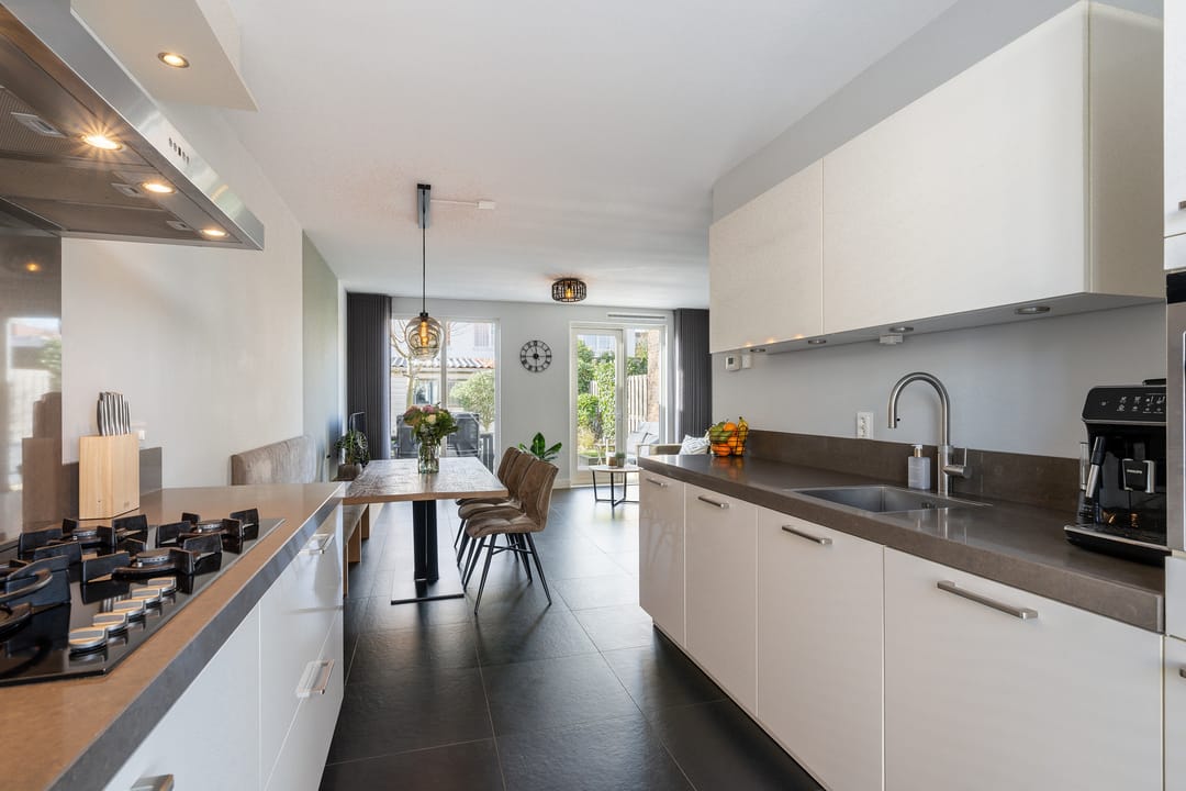 Photo 2 of Laan der Verenigde Naties 26