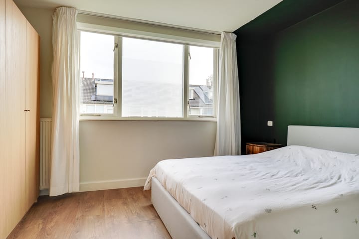 Photo 23 of G.R. van Kinschotstraat 23