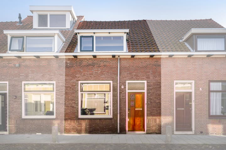 Photo 5 of Van Embdenstraat 4