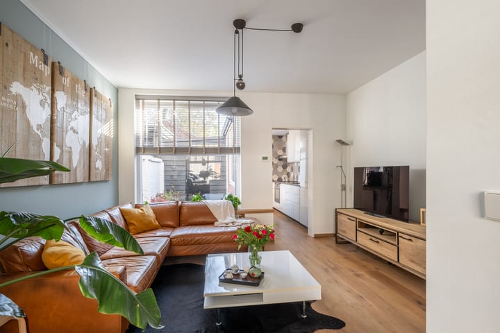 Foto 11 van Van Embdenstraat 4