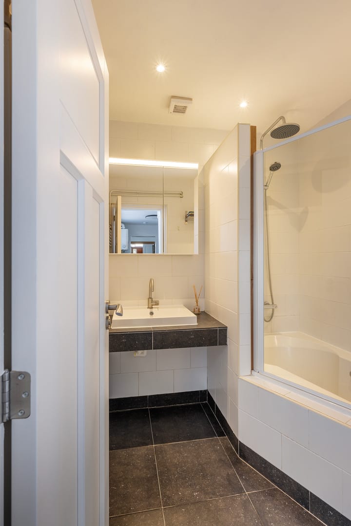 Foto 17 van Van Embdenstraat 4