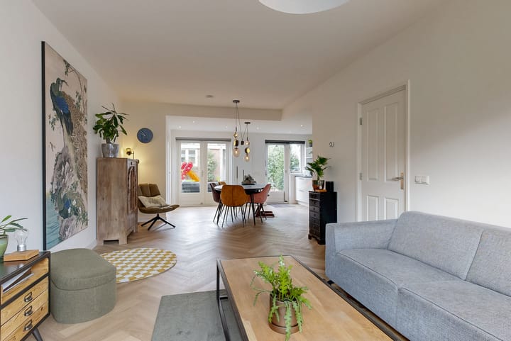 Photo 4 of Witte de Withstraat 25