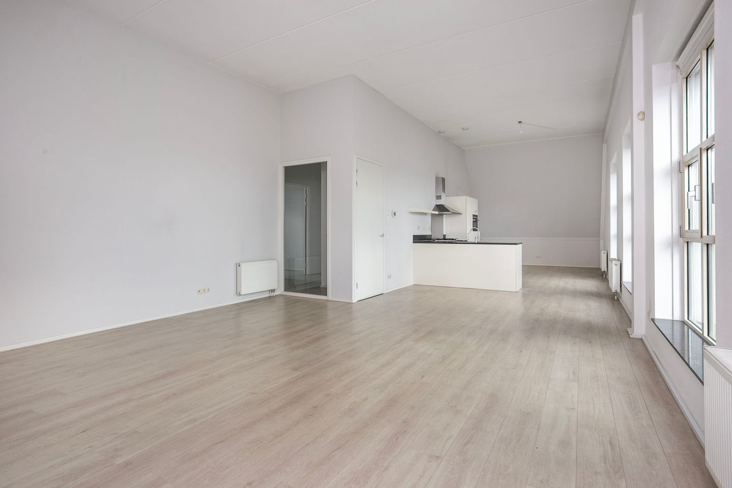 Foto 4 van J. Homan van der Heideplein 48