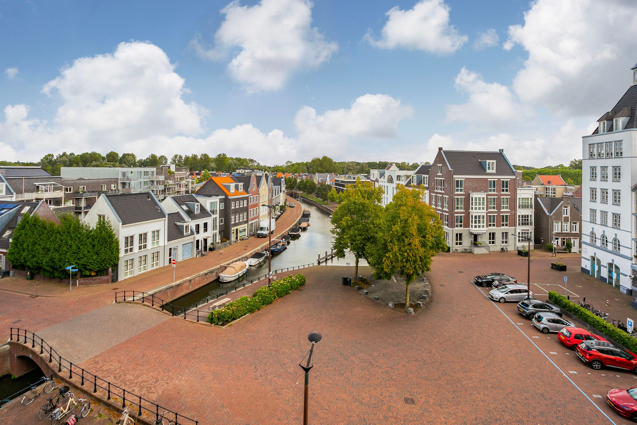 Foto 21 van J. Homan van der Heideplein 48