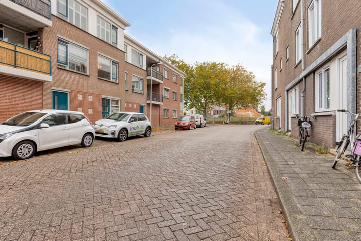 Foto 21 van Prins Hendrikstraat 115