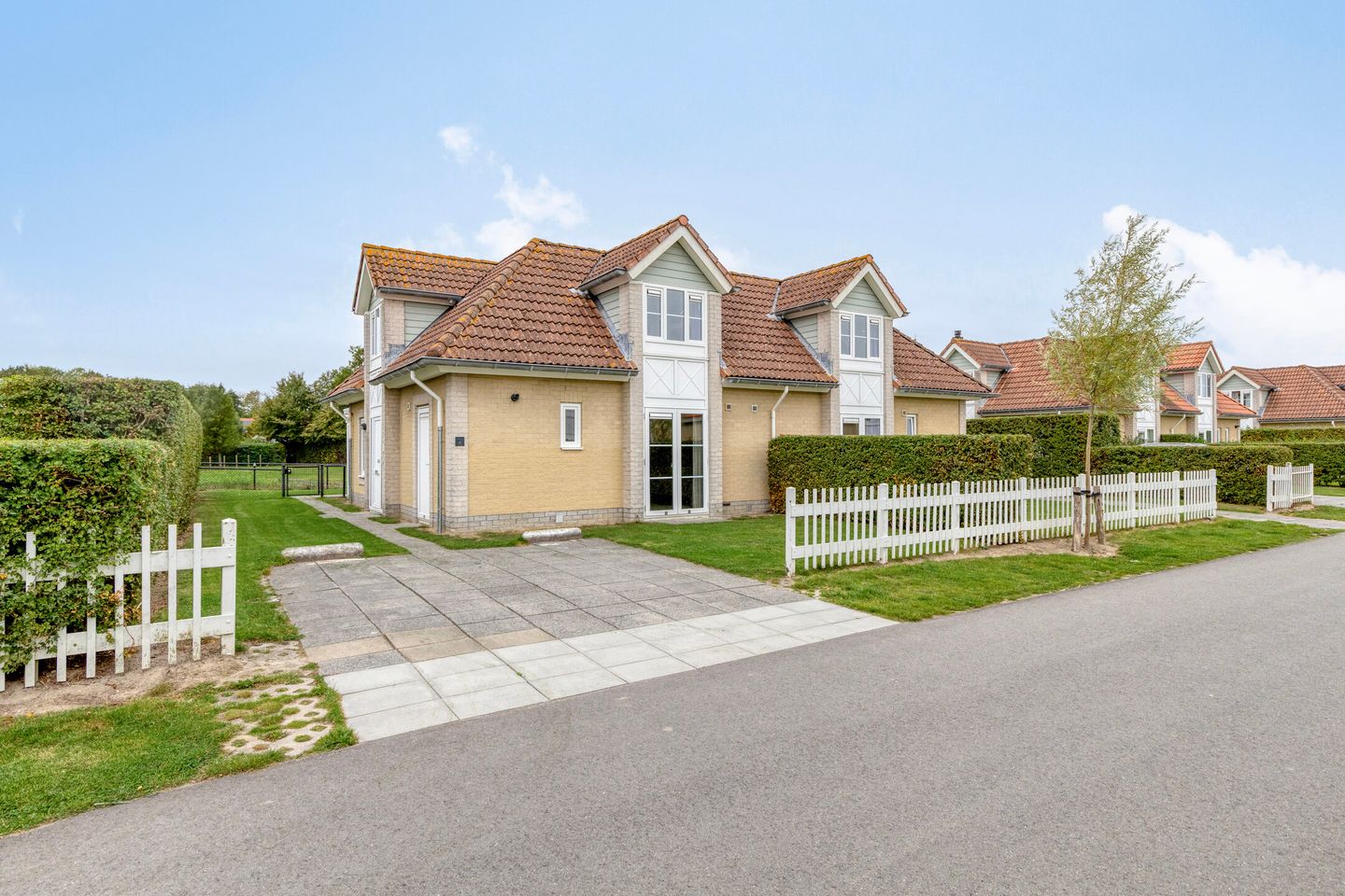 Bekijk foto 4 van Helmgras 6