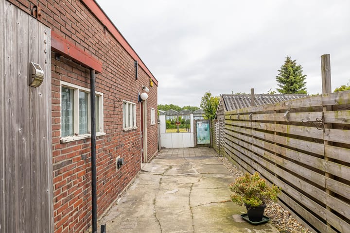 Photo 9 of Langewijk 35