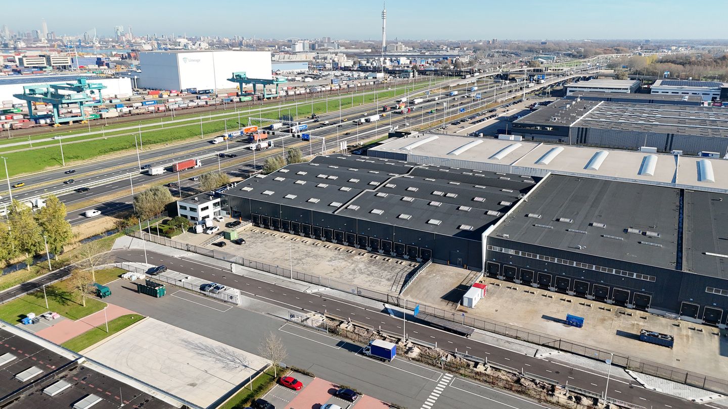 View photo 5 of Marco Polostraat 2-14