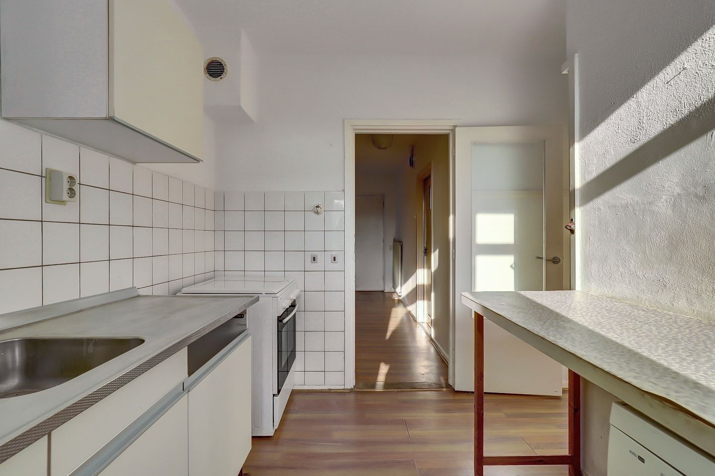 Foto 4 van Menkemaborgstraat 1